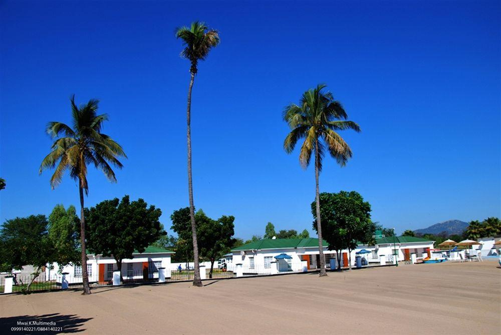 Skinny Hippos Lodge Mangochi Kültér fotó